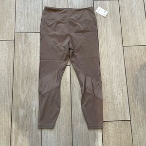 Alala Peak Tight Leggings, NBW